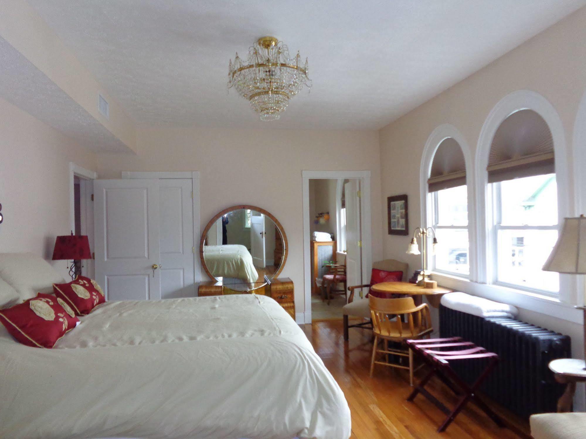 Connellsville Bed And Breakfast Ngoại thất bức ảnh